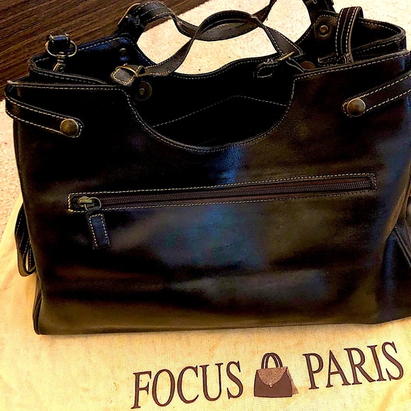 Focus Paris Bags Focus Handbag With Optional Strap For Crossbody